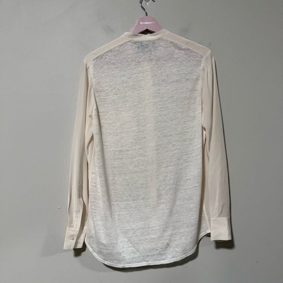 Vince Mixed Media Silk Linen Back Long Sleeve Button Down
Blouse Size Small - Picture 7 of 9